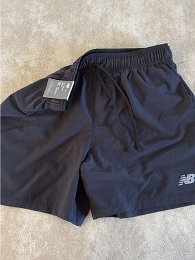 New Balance Men’s Black Athletic Training Shorts